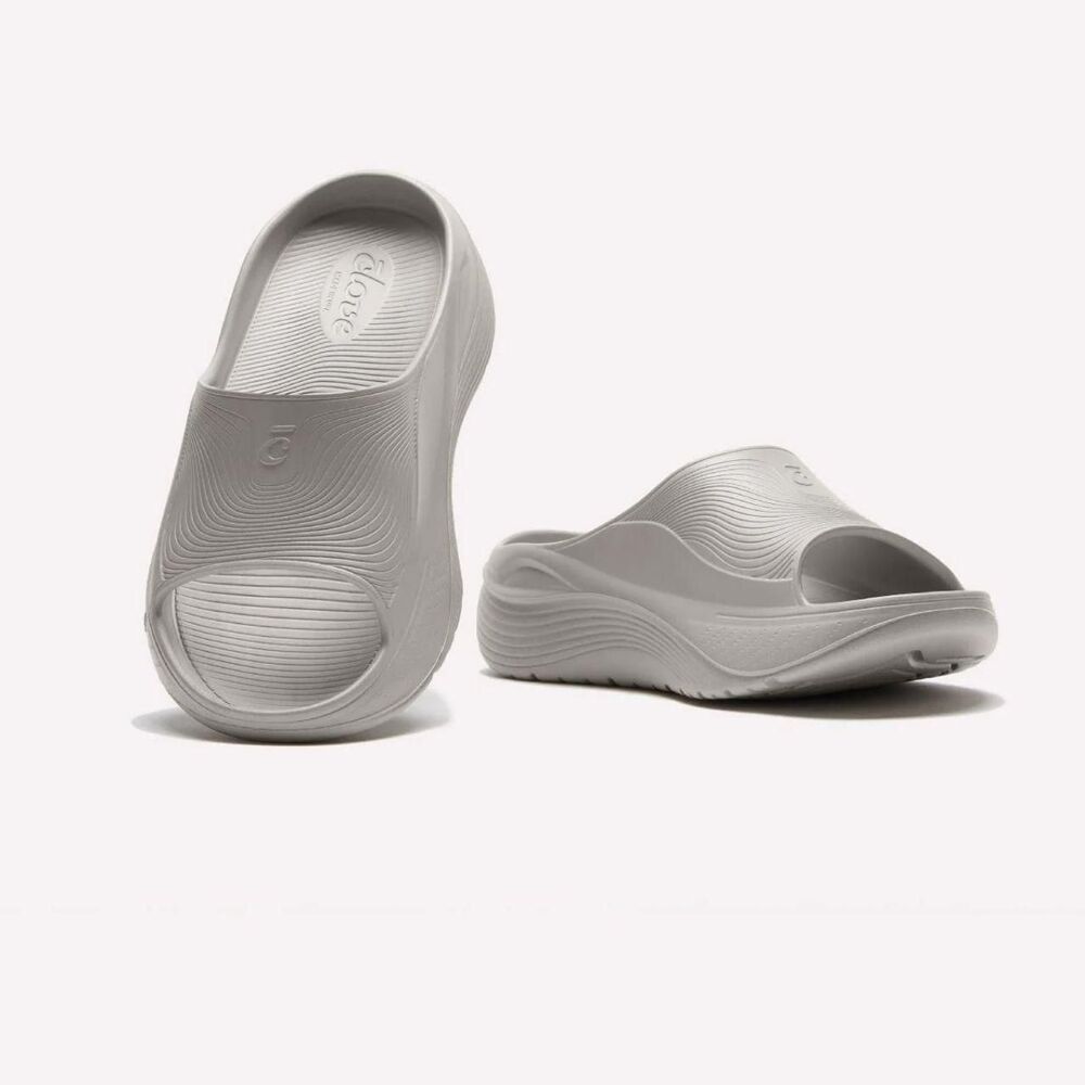 CLOVE UNISEX SuperCush Recovery Slide Stone White NWT Mens 7 / Womens 8